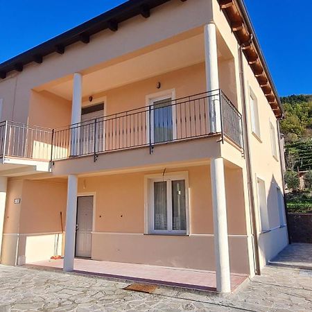 Wayne'S House, A Short Walk To The Waterfalls Bagnone Bagian luar foto