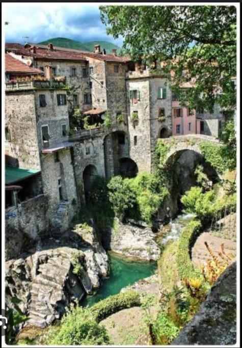 Wayne'S House, A Short Walk To The Waterfalls Bagnone Bagian luar foto