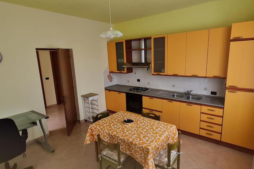 Wayne'S House, A Short Walk To The Waterfalls Bagnone Bagian luar foto