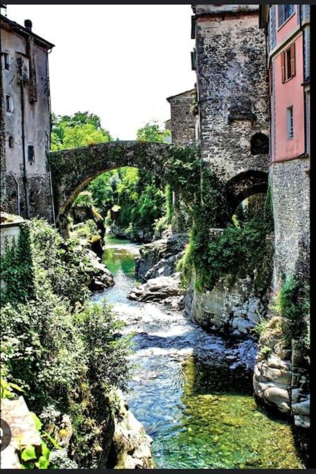 Wayne'S House, A Short Walk To The Waterfalls Bagnone Bagian luar foto
